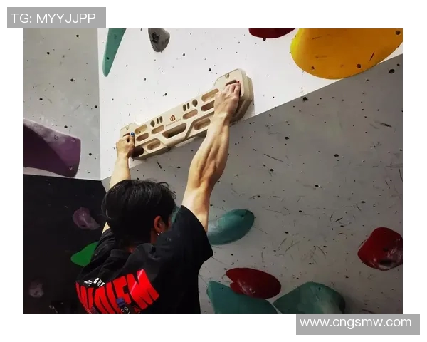 西安攀岩队在极限运动联赛中的力量表现与技术分析 西安攀岩队在极限运动联赛中的力量表现与技术分析