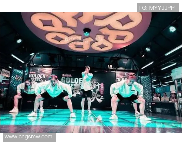 赛后复盘:北京街舞队与重庆街舞队的精彩对决与力量碰撞分析 赛后复盘:北京街舞队与重庆街舞队的精彩对决与力量碰撞分析